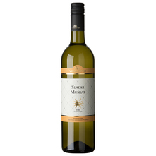 VinaKoper Sladki Muškat Vrhunsko vino 0,75 l