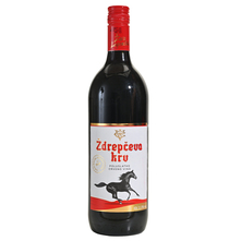 Vinarija Čoka Ždrepčeva krv poluslatko crveno vino 1 l