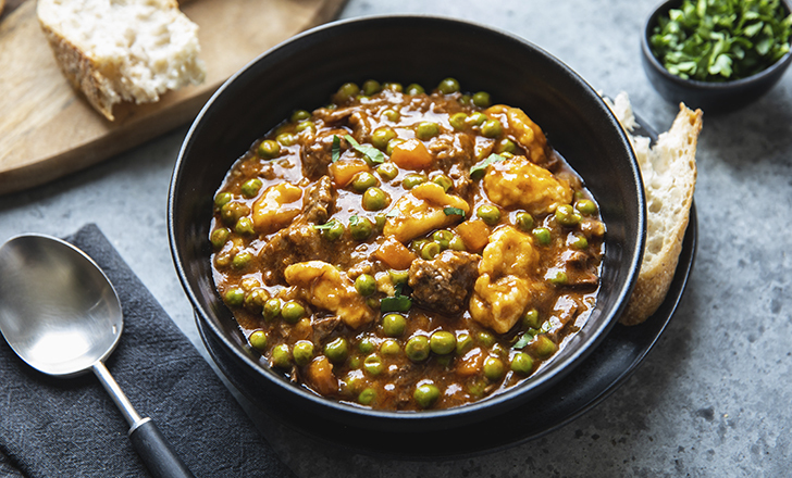 Varivo s junetinom, graškom i noklicama