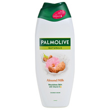 Palmolive Naturals Krema za tuširanje almond&milk 500 ml