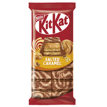 Kit Kat Čokolada salted caramel 99 g