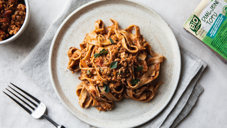 Ragu od leće i tofua