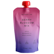 Nutrino Lab Berry Blossom Mix Mješavina voćnih kaša od jabuke, borovnice i višnje 180 g
